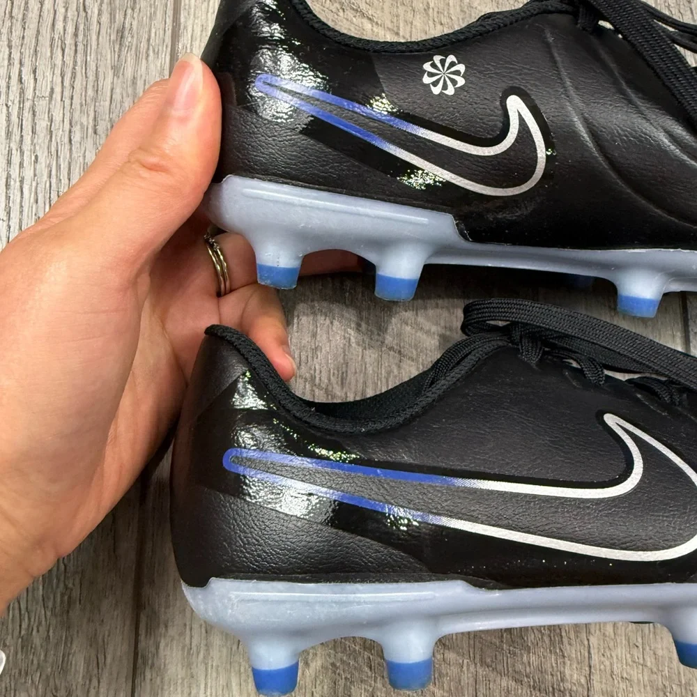 Nike Black/Blue Soccer Cleats‎
